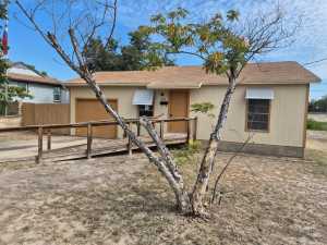 802 N Bishop St (11)