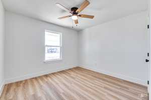 2107 Shelton St (10)