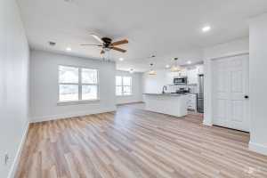 2107 Shelton St (22)