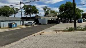325 W 1st St (7)