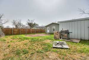 106 Highland Blvd (16)