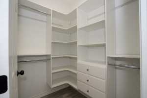 622 E 17th St (20)