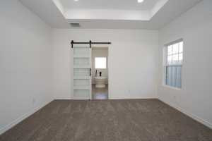 622 E 17th St (24)