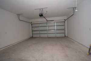 622 E 17th St (26)