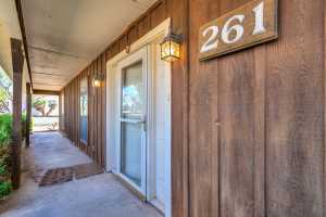 261 Edinburgh Rd (38)