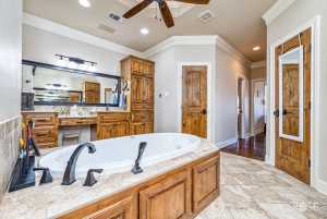 5606 Imperial Court (27)