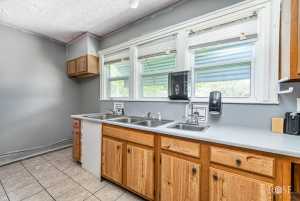 1823 Freeland Ave (20)