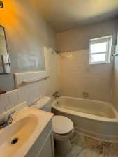 2105 Colorado Ave (20)