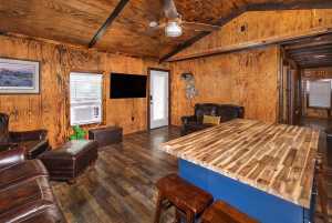 3980 US Hwy 83 (81)