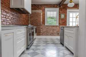 610 W Ave C (17)