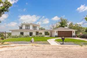 610 W Ave C (5)
