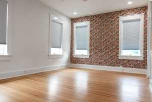 610 W Ave C (32)