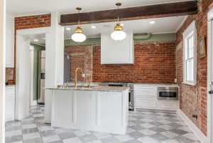 610 W Ave C (10)