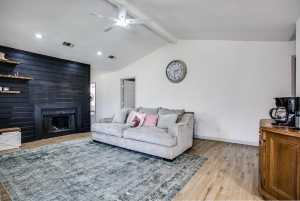 1106 Gregory Dr (10)