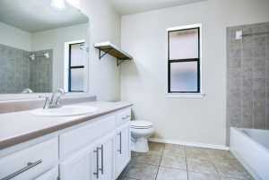 2921 McGill Blvd (23)