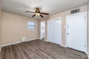 2011 Edmund Blvd (14)