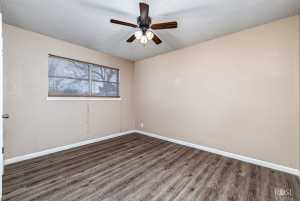 2011 Edmund Blvd (16)