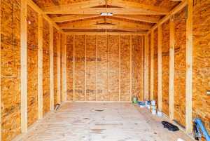 2011 Edmund Blvd (26)