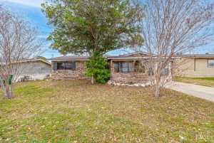 2011 Edmund Blvd (4)