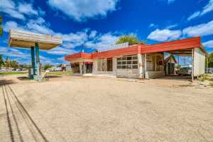 606 N Crockett Ave (3)