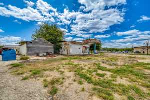606 N Crockett Ave (6)