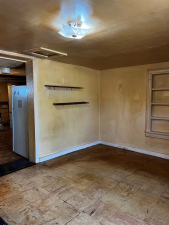 1009 E 21st St (3)
