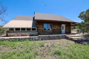 102 Live Oak Dr