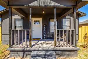 310 E 38th St (3)