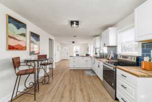 310 E 38th St (8)