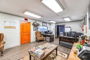 902 E 19th St (4)