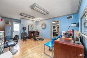 902 E 19th St (7)
