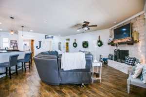 8146 McCormick Dr (5)