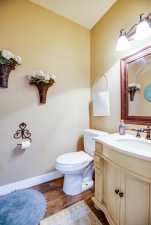 8146 McCormick Dr (44)