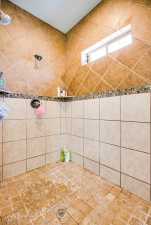 8146 McCormick Dr (45)