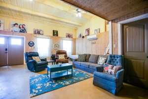 8146 McCormick Dr (40)