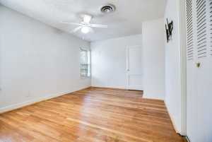 16 N Adams St (21)