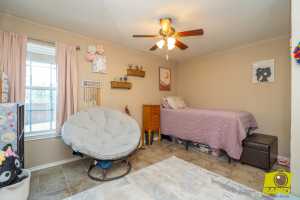 237 Norwood Dr (28)