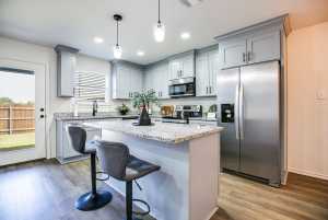 2710 Lindell Ave (10)