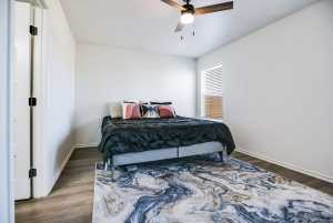 2710 Lindell Ave (24)