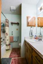 601 Van Zandt St (25)