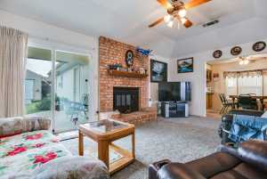 601 Van Zandt St (8)