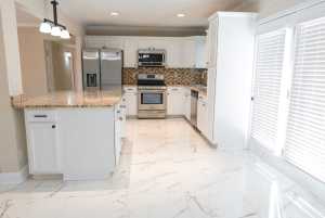 2779 Notre Dame Ave (11)