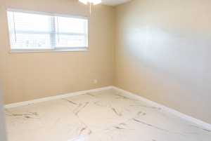 2779 Notre Dame Ave (15)