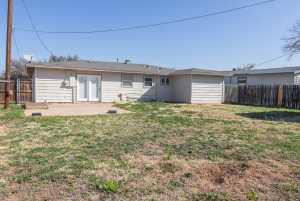 2779 Notre Dame Ave (17)