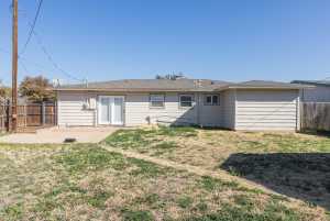 2779 Notre Dame Ave (18)