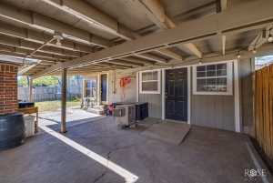 423 S Washington Dr (22)