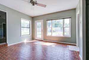 601 N 3rd St (31)