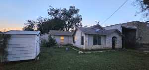 319 S Main St (27)
