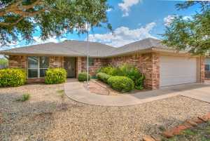2829 Selman Dr (25)