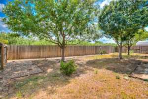 2829 Selman Dr (31)